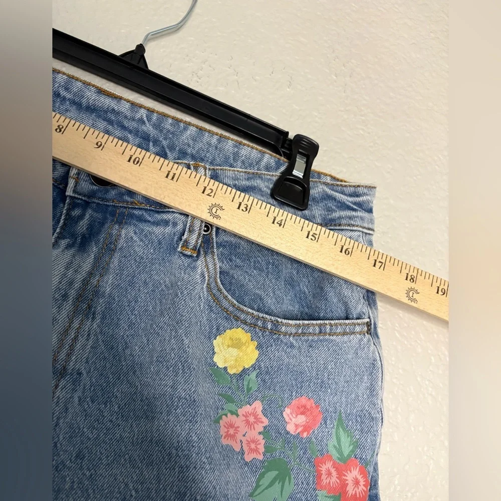 Disney Sleeping Beauty Three Good Fairies Mom Jeans Her Universe size 13